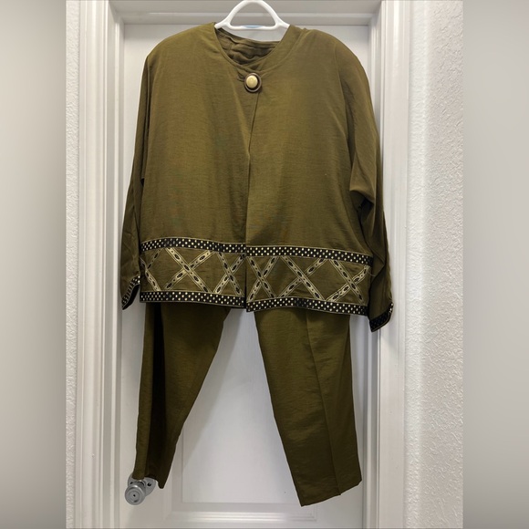 Vintage Martel Collection 3-Piece Olive Green Set Embroidered Jacket & Pants - Picture 2 of 11